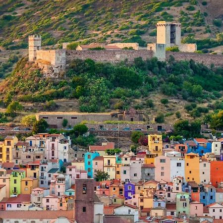 Su Casciu Bed and Breakfast Bosa Buitenkant foto