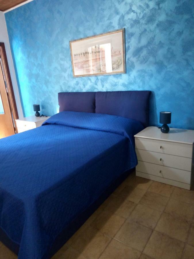 Su Casciu Bed and Breakfast Bosa Buitenkant foto