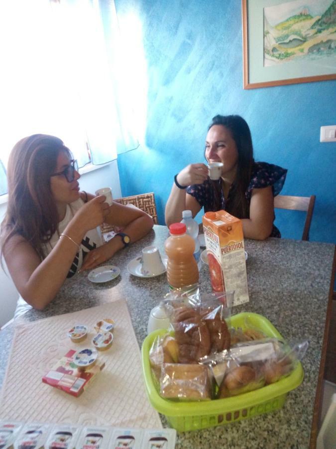 Su Casciu Bed and Breakfast Bosa Buitenkant foto
