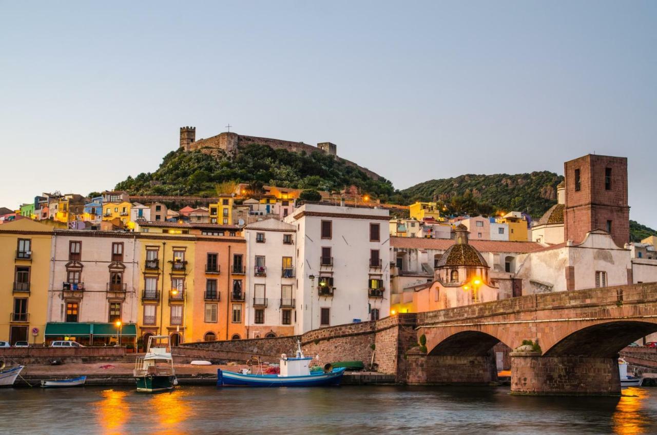 Su Casciu Bed and Breakfast Bosa Buitenkant foto